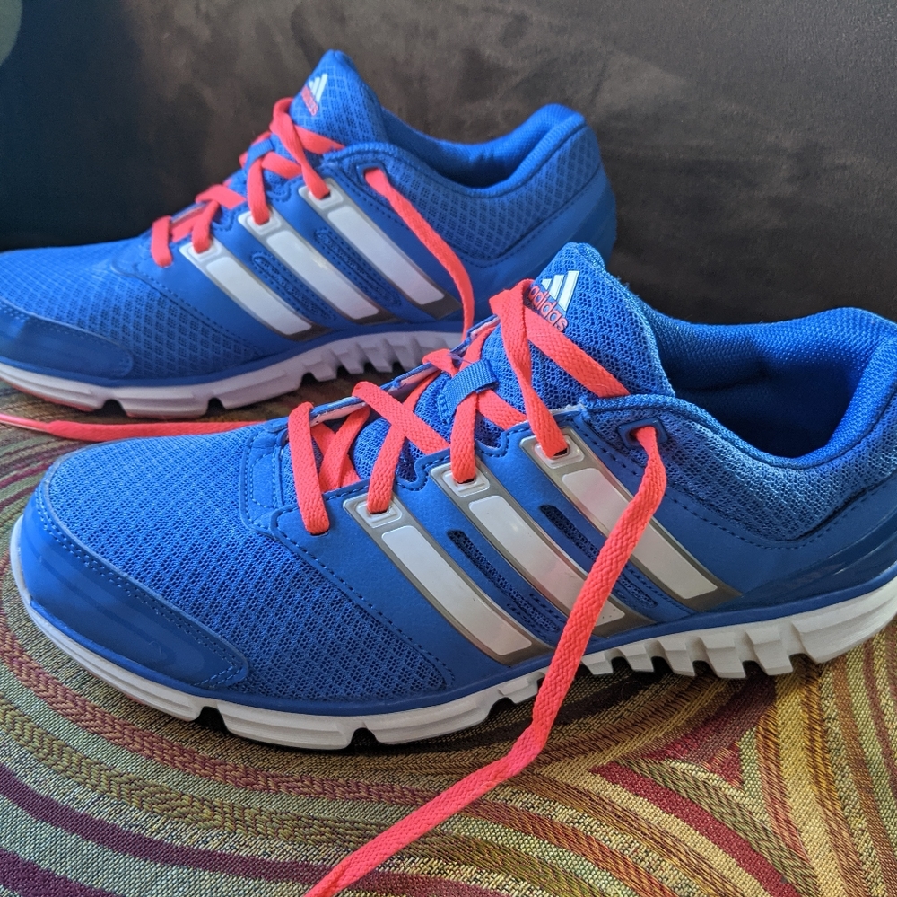 Adidas Run Strong Tennis Shoes